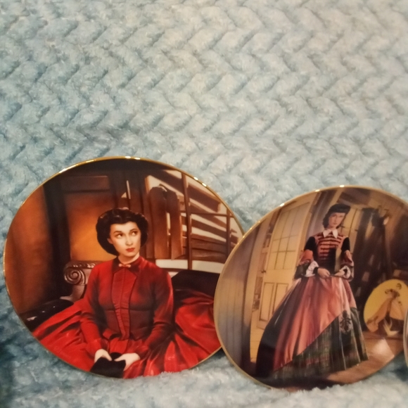 50+ Gone with the Wind Collectors Plates - Picture 2 of 16